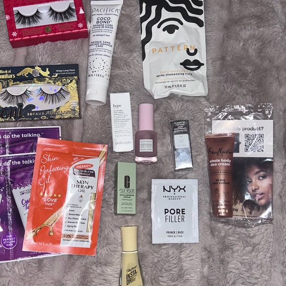 Beauty Bundle with Ulta products - Picture 3 of 5